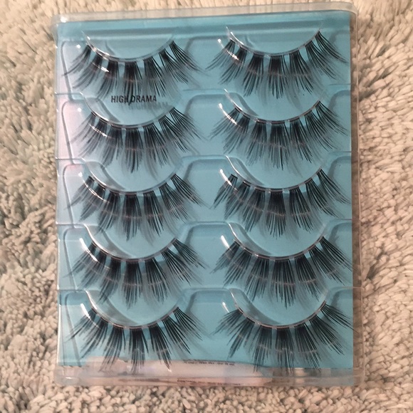 ProBeauty ESSENTIALS LASHES - Picture 2 of 2